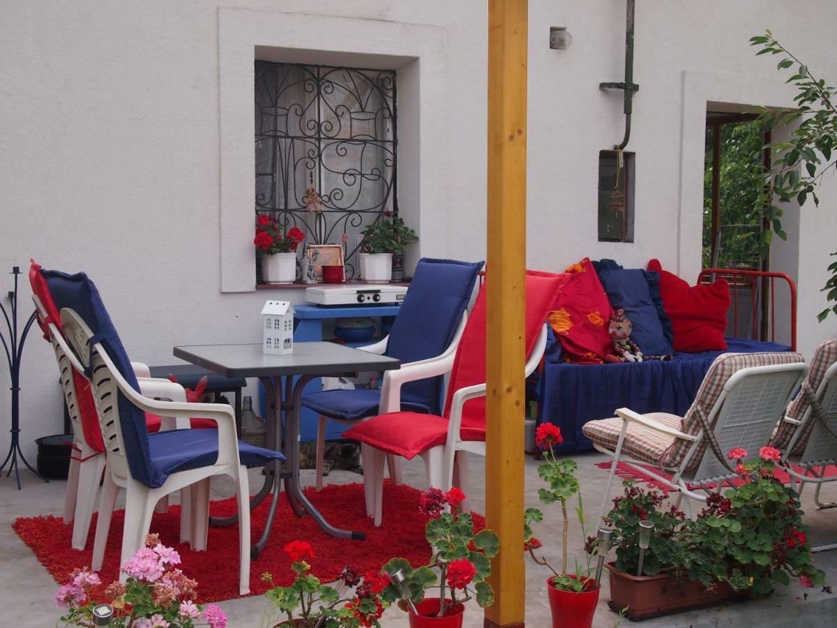 Deel Apartman Nyiregyhaza Exterior photo